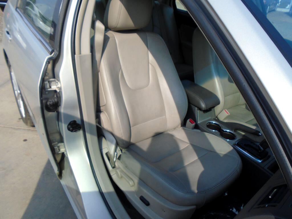 Ford Fusion V6 SEL 2010