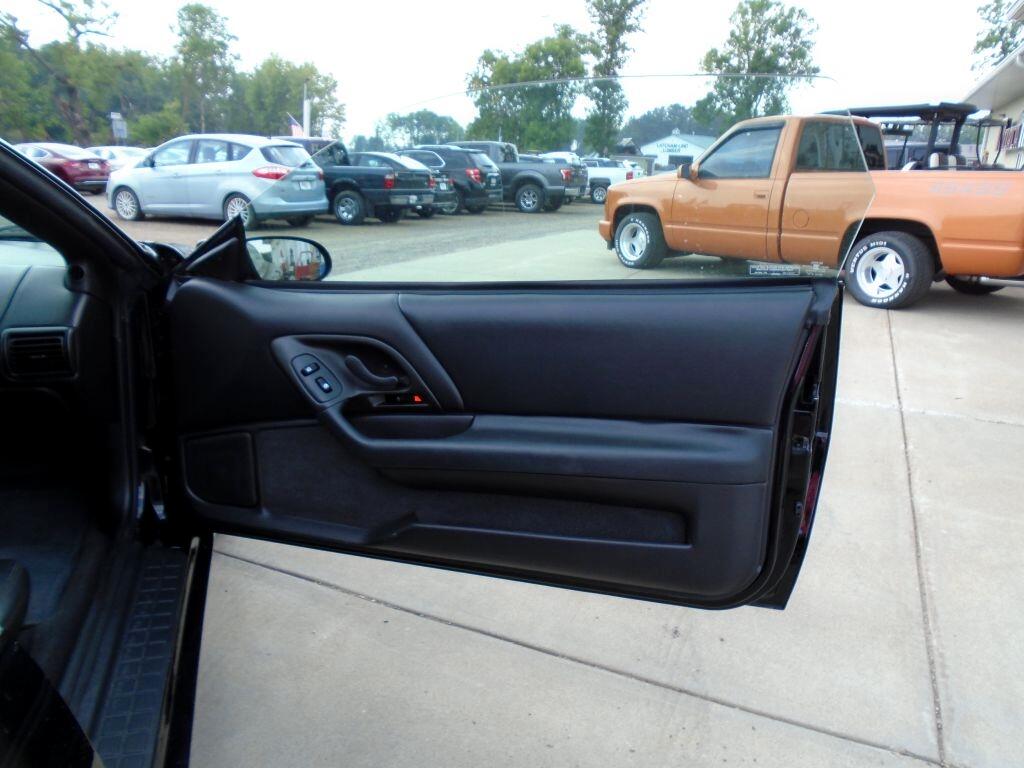 Chevrolet Camaro Z28 CONVERTIBLE 2002