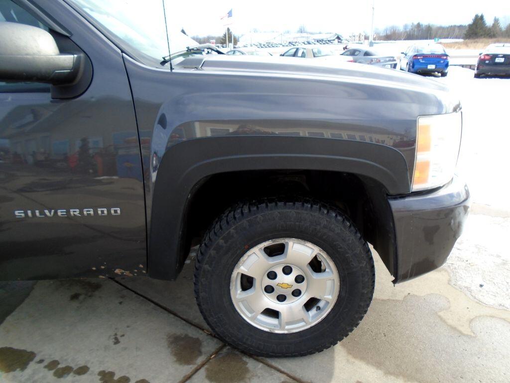 Chevrolet Silverado 1500 LT Ext. Cab 4WD 2011