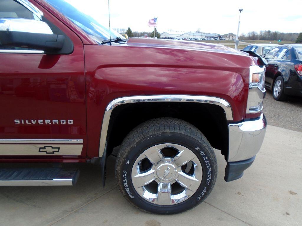 Chevrolet Silverado 1500 LTZ Crew Cab 4WD 2017