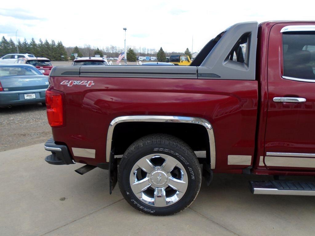 Chevrolet Silverado 1500 LTZ Crew Cab 4WD 2017