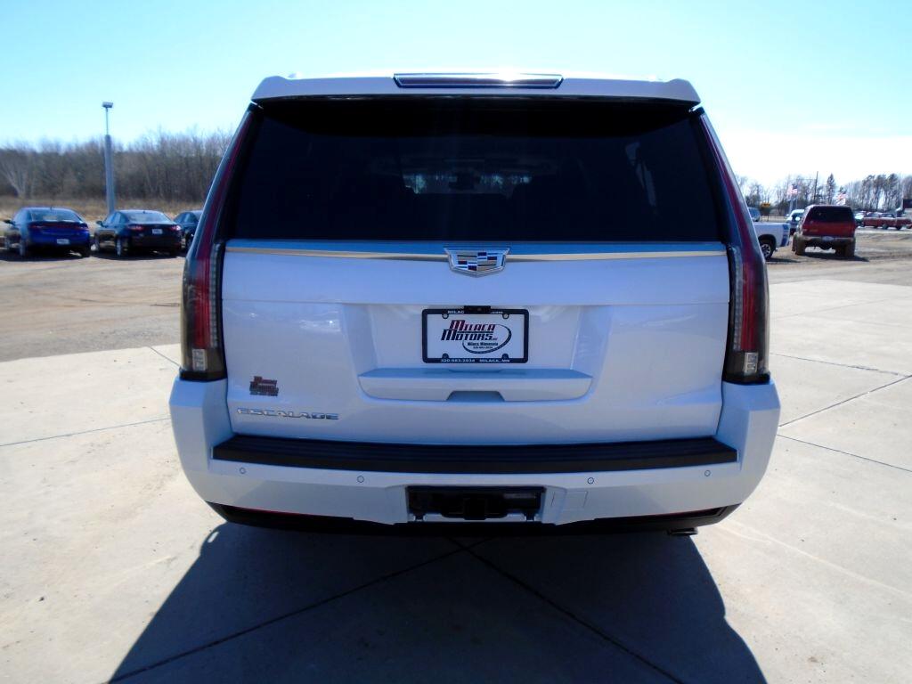 Cadillac Escalade ESV Premium 4WD 2017