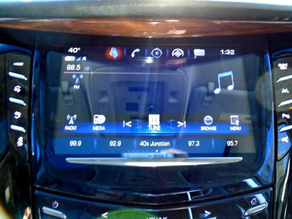 Cadillac Escalade ESV Premium 4WD 2017