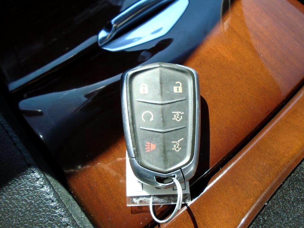 Cadillac Escalade ESV Premium 4WD 2017