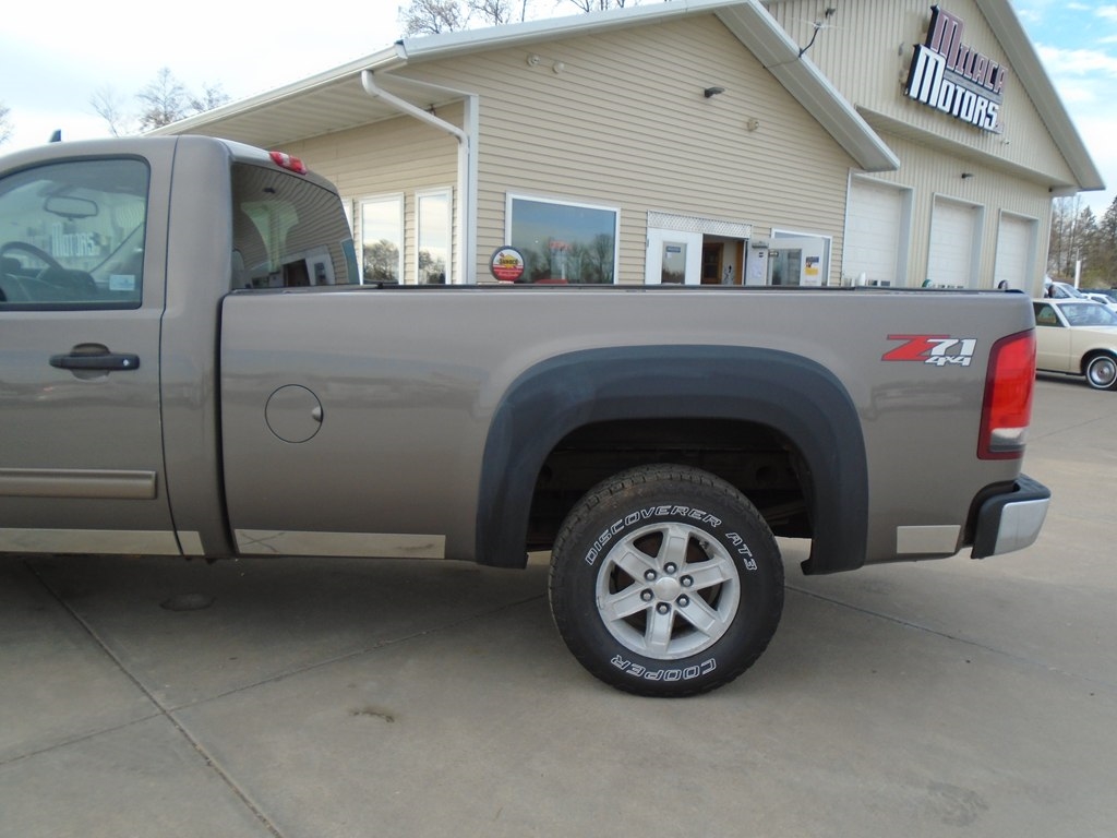 GMC Sierra 1500 SLE 4WD 2012