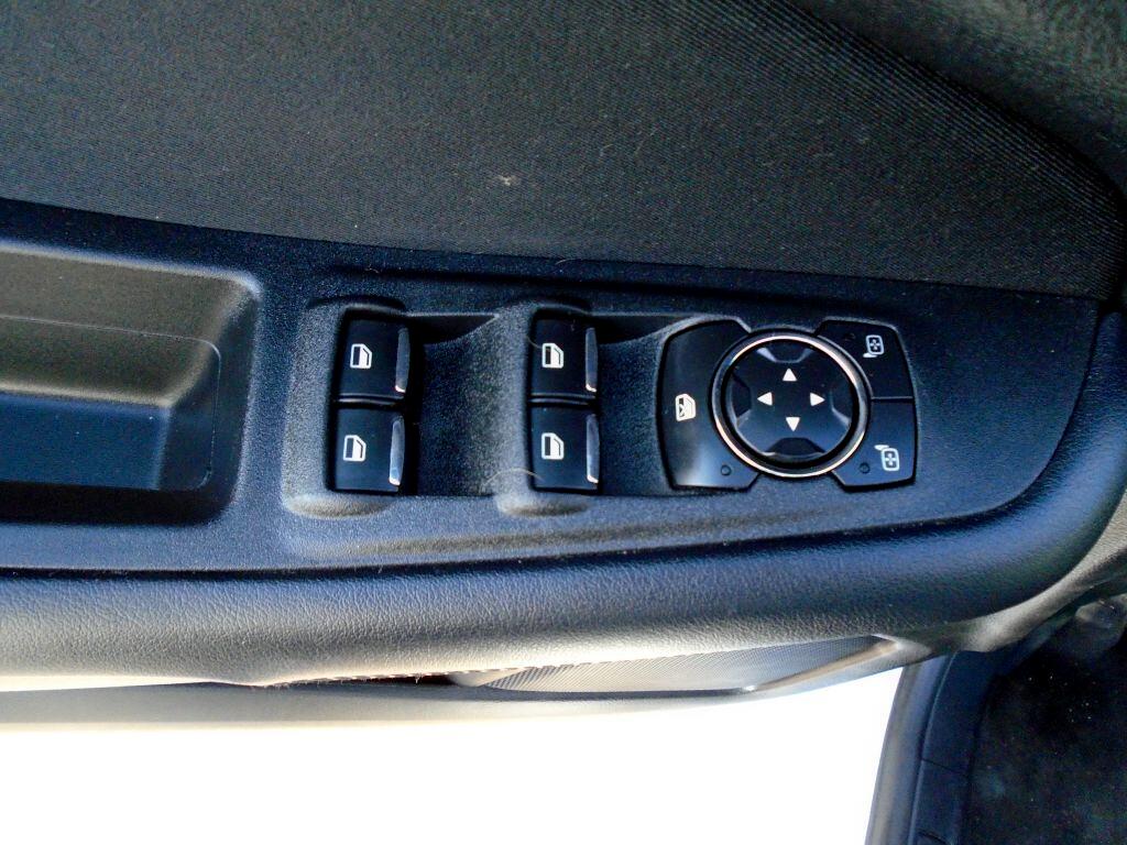 Ford Edge SE FWD 2018
