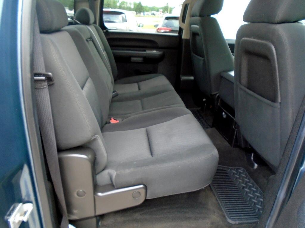 GMC Sierra 1500 SLE Crew Cab 4WD 2013
