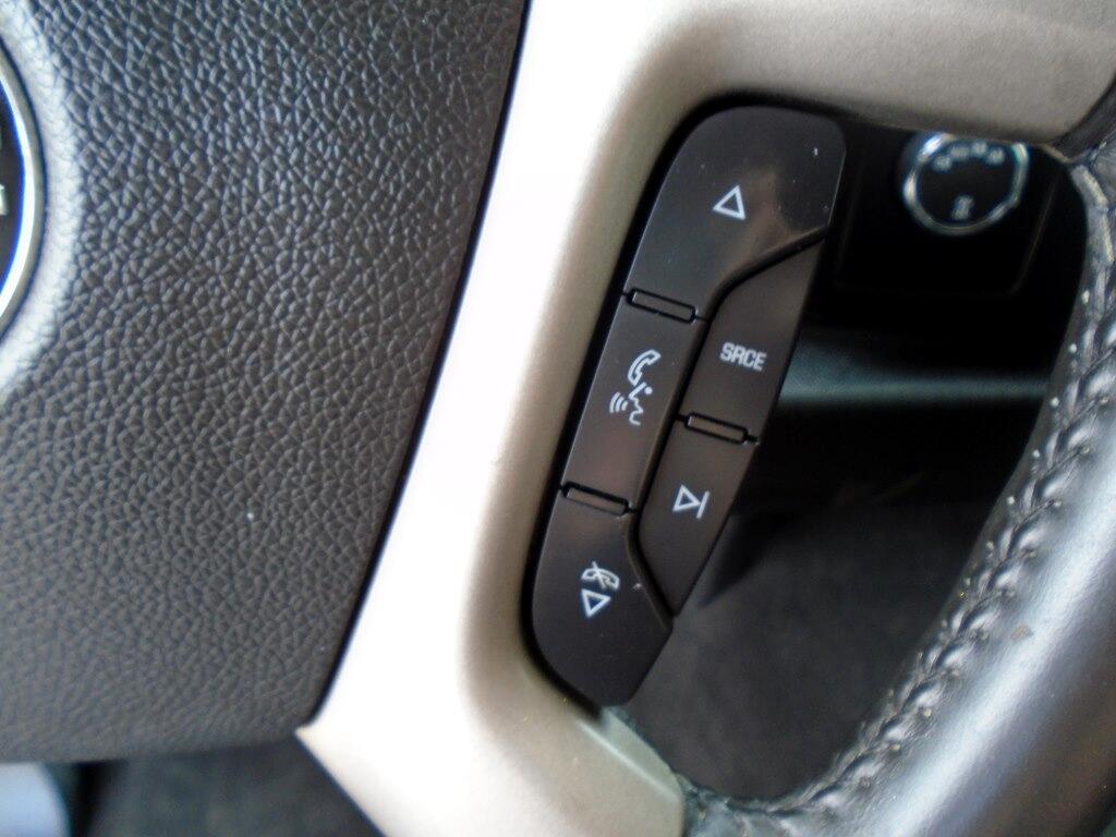 GMC Sierra 1500 SLE Crew Cab 4WD 2013