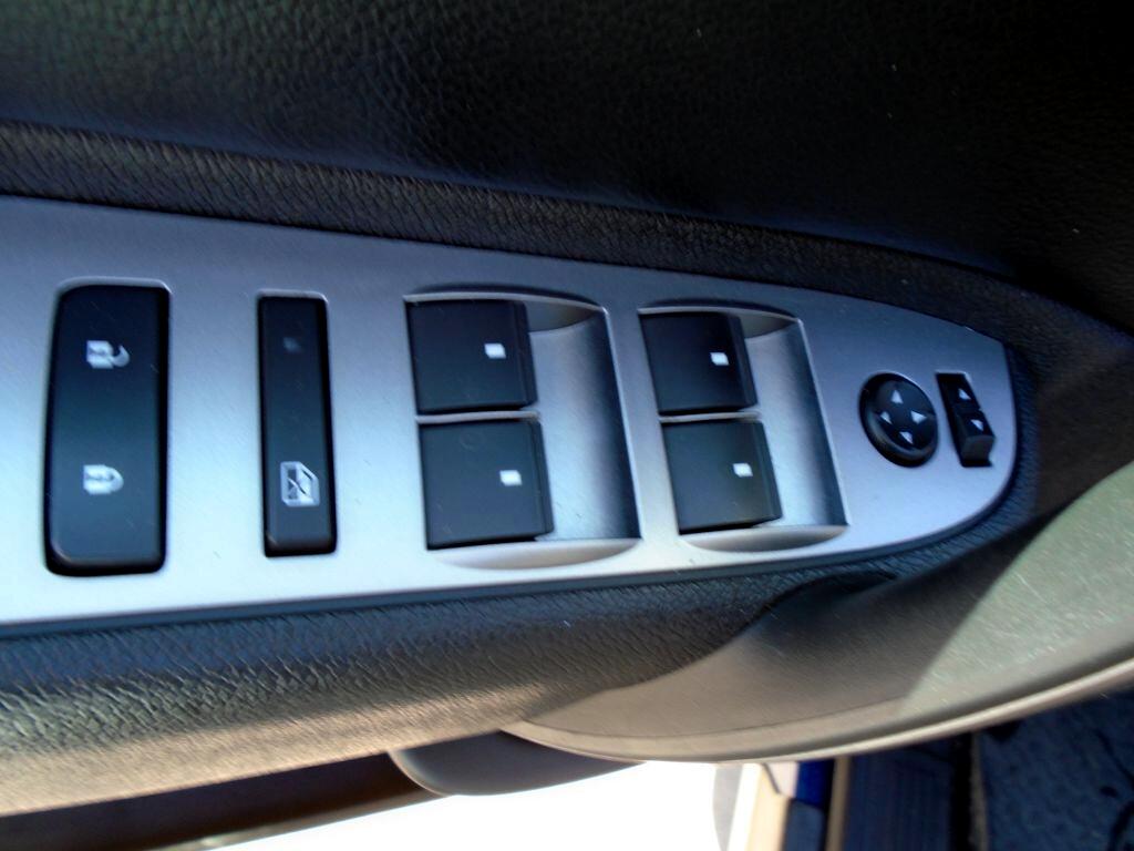 Chevrolet Silverado 1500 LT Crew Cab 4WD 2013