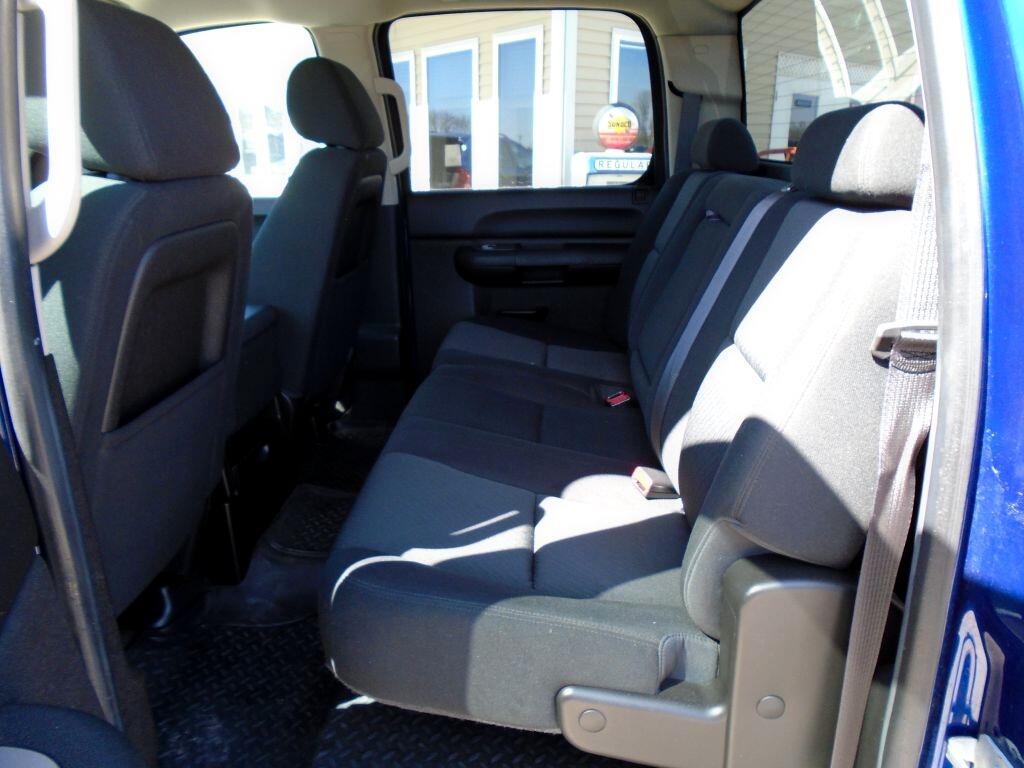 Chevrolet Silverado 1500 LT Crew Cab 4WD 2013