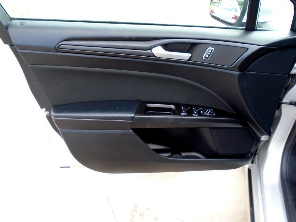 Ford Fusion SE 2018