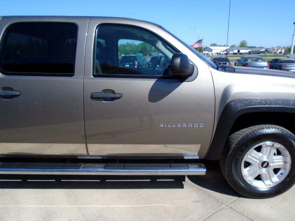 Chevrolet Silverado 1500 LT Crew Cab 4WD 2013