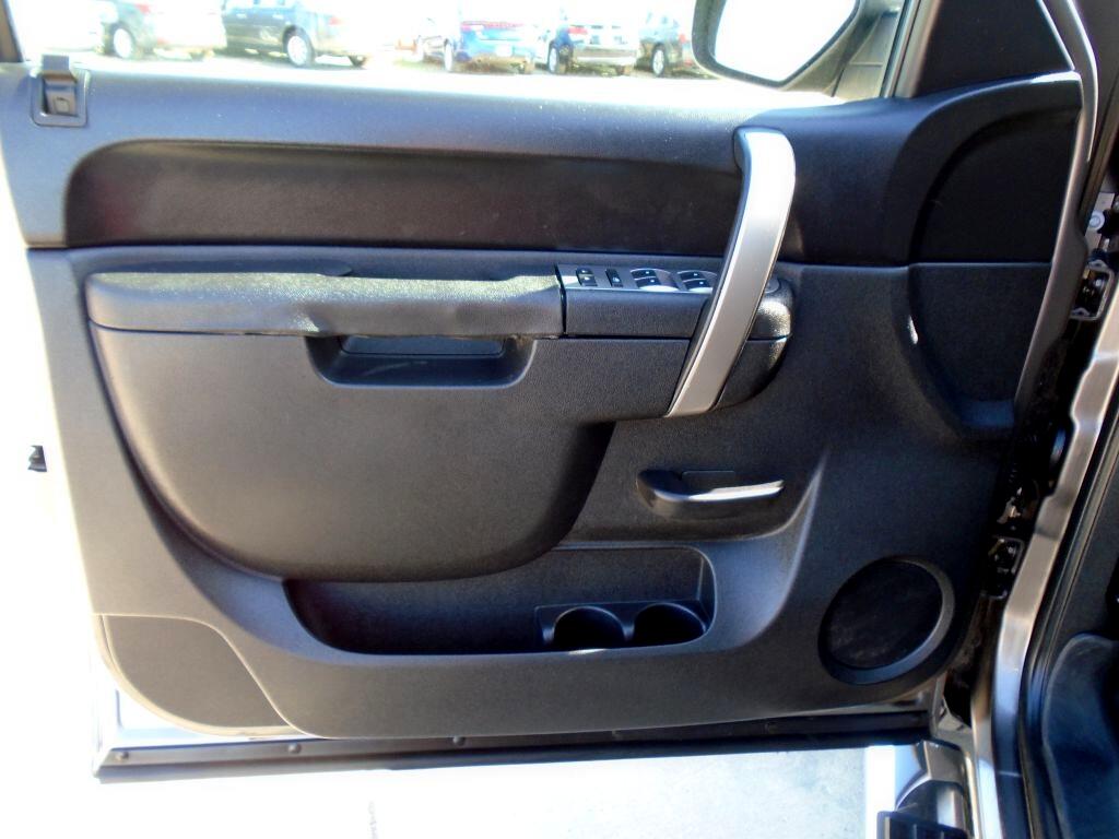 Chevrolet Silverado 1500 LT Crew Cab 4WD 2013