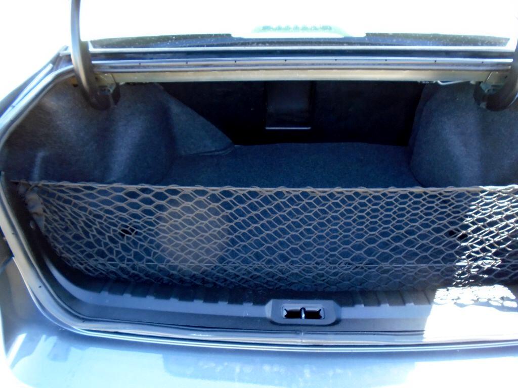 Buick Lucerne CXL 2011