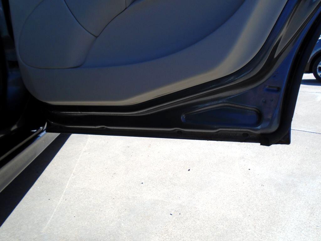 Buick Lucerne CXL 2011