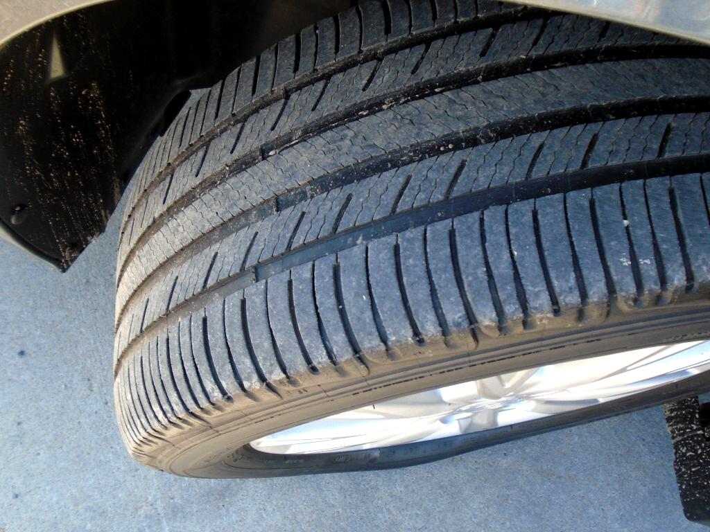 Buick Lucerne CXL 2011