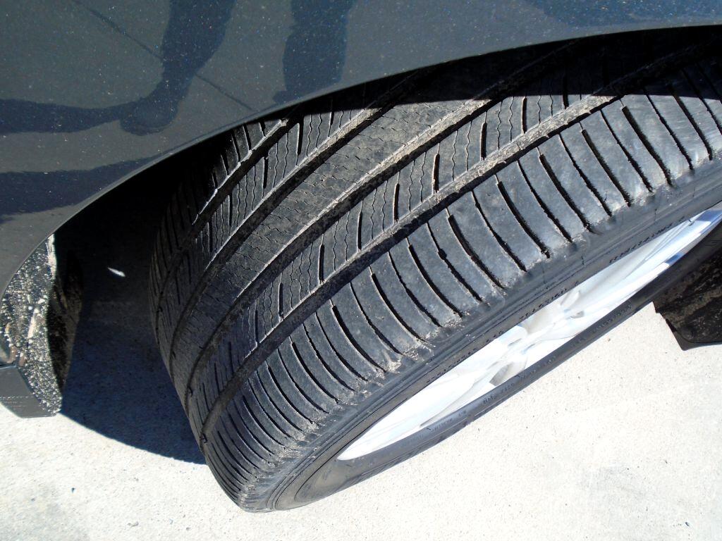 Buick Lucerne CXL 2011
