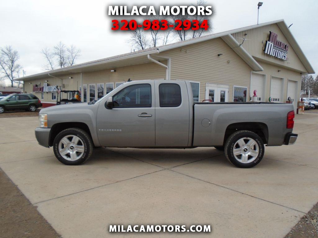 2008 Chevrolet Silverado 1500 LT2 Ext. Cab Long Box 2WD