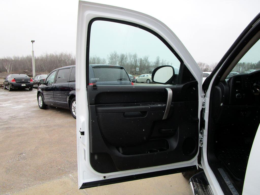 Chevrolet Silverado 1500 LT Crew Cab 4WD 2013
