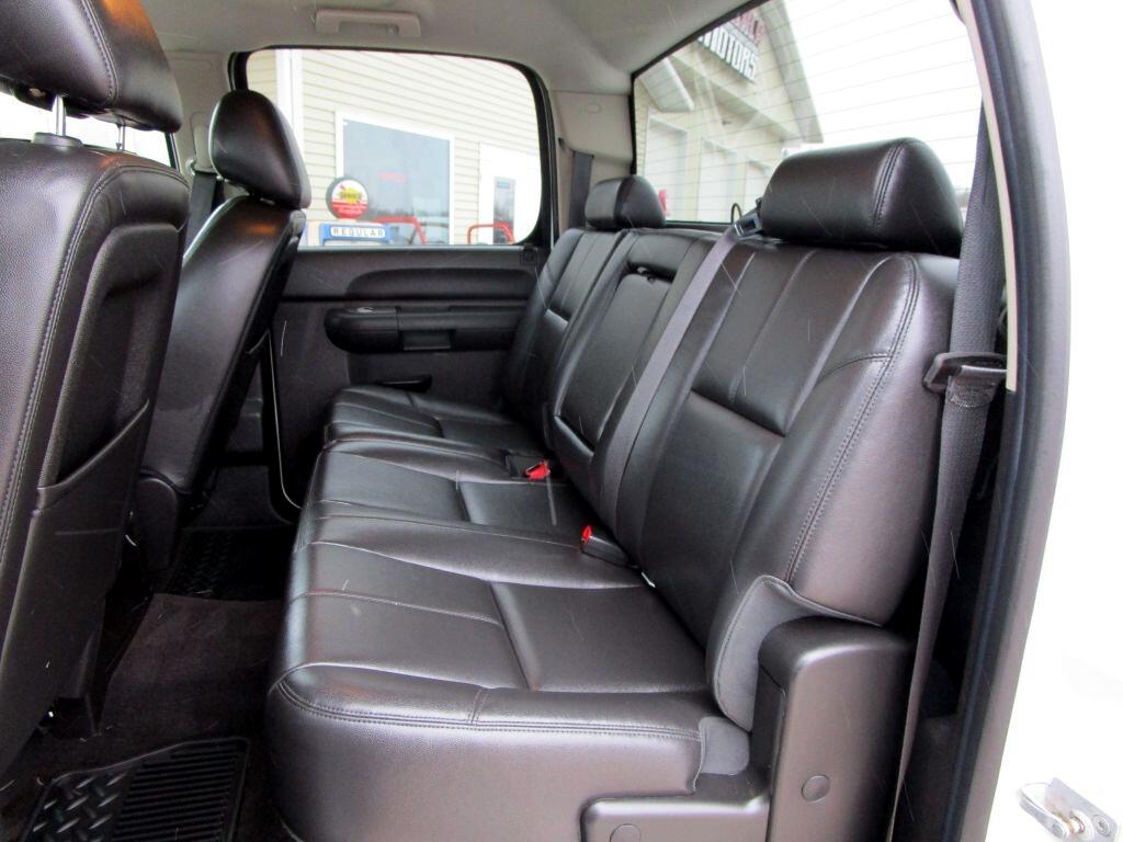 Chevrolet Silverado 1500 LT Crew Cab 4WD 2013