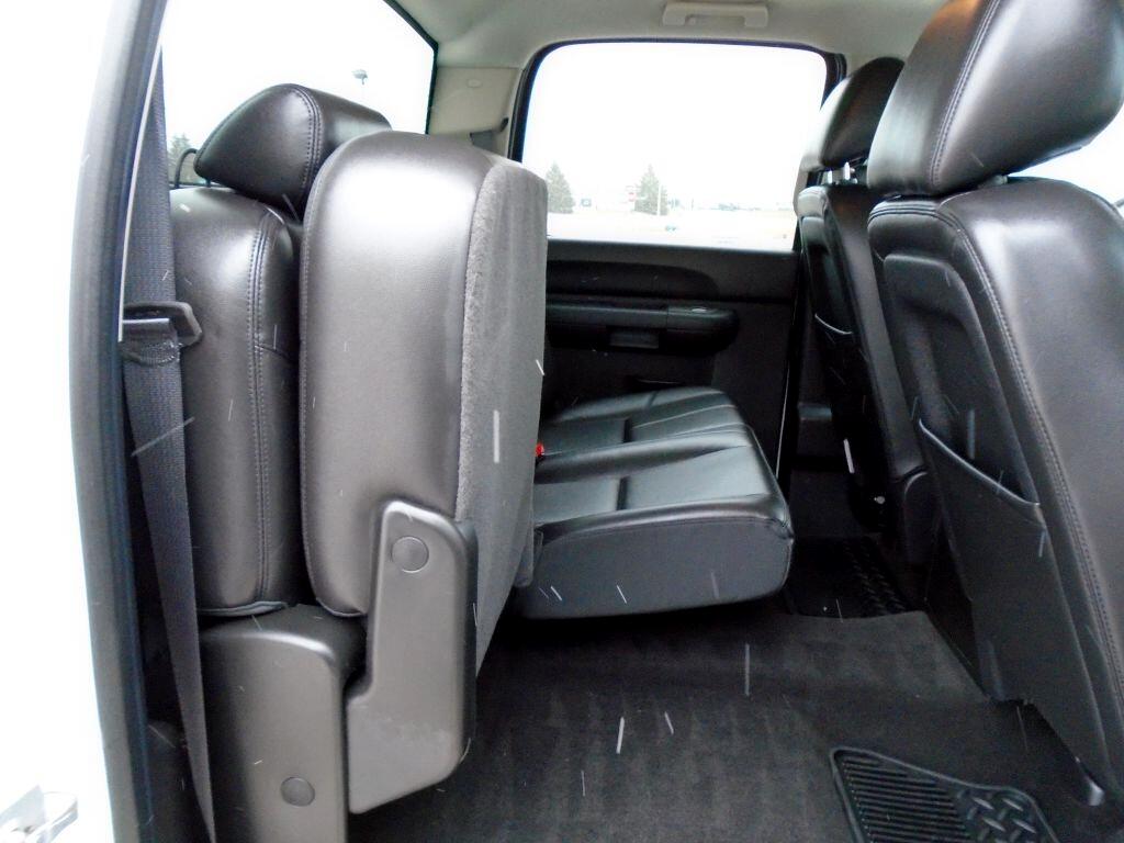 Chevrolet Silverado 1500 LT Crew Cab 4WD 2013