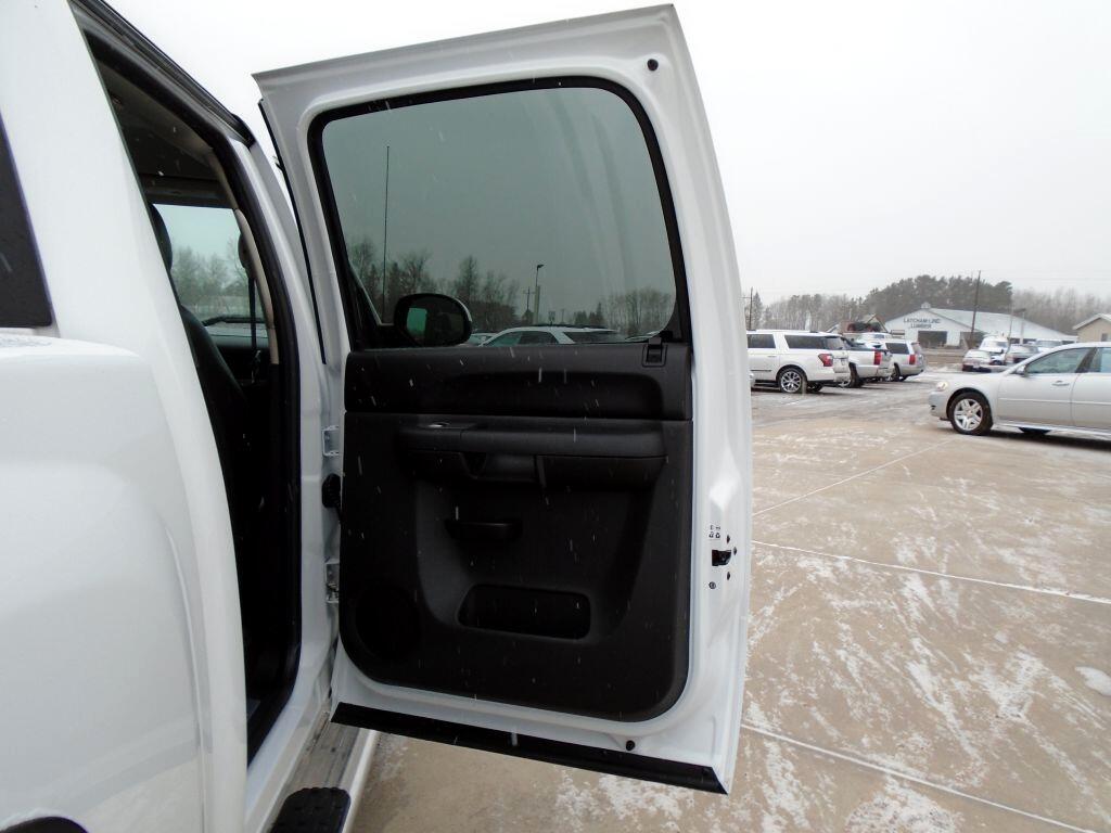 Chevrolet Silverado 1500 LT Crew Cab 4WD 2013