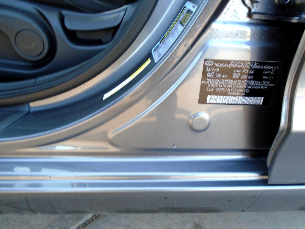 Hyundai Elantra SE 6AT 2018