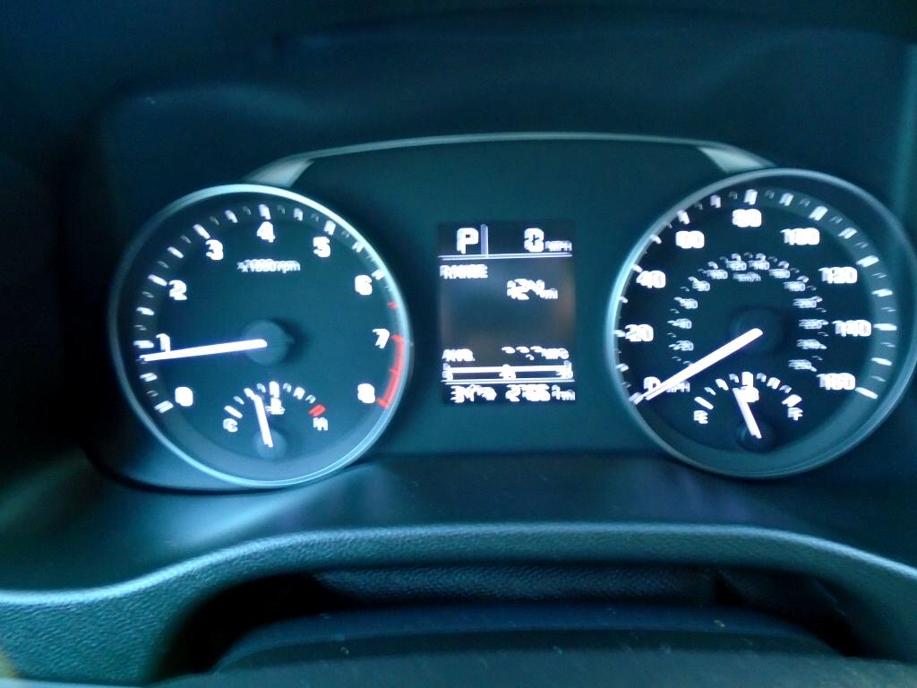 Hyundai Elantra SE 6AT 2018