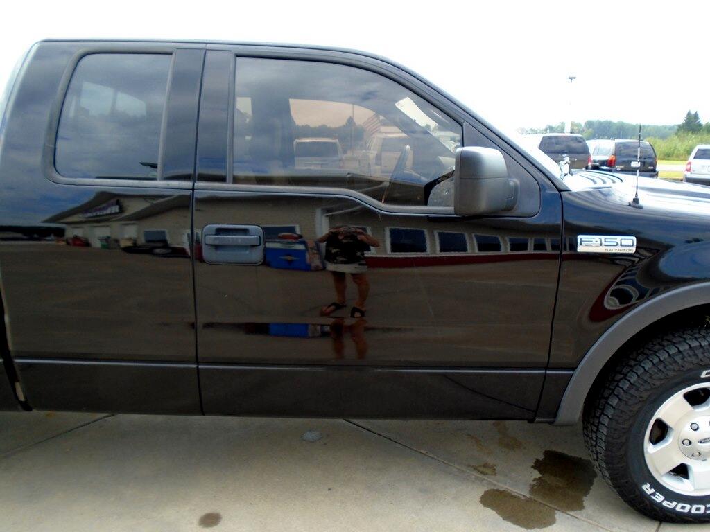 Ford F-150 XL SuperCab 4WD 2004