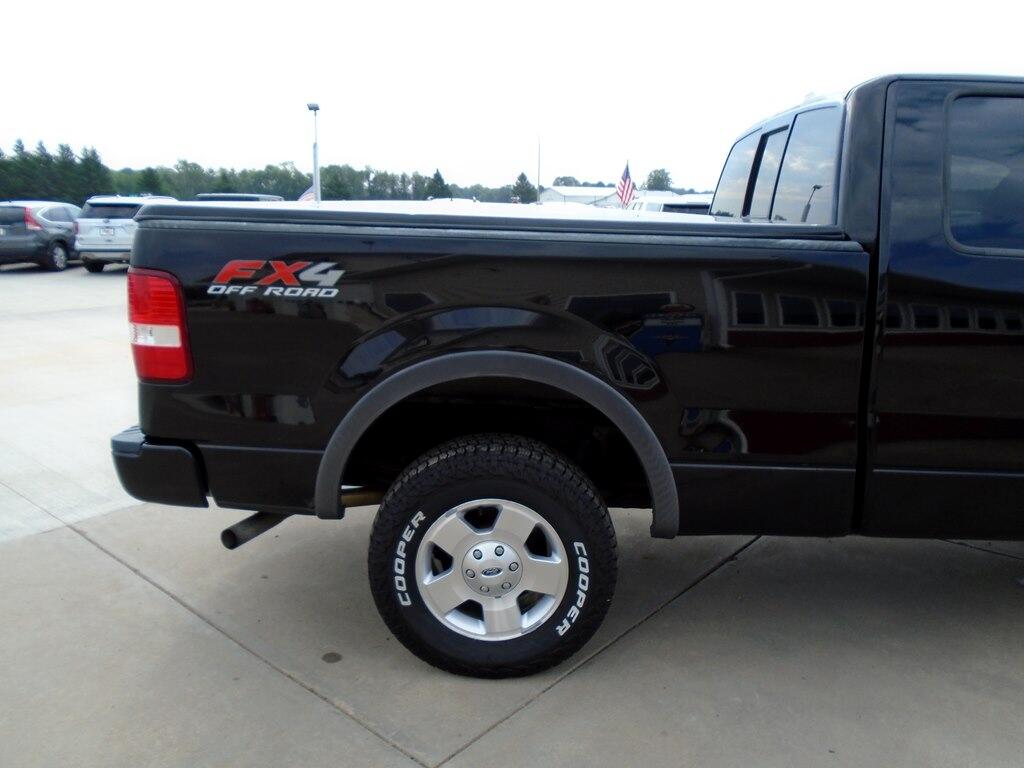 Ford F-150 XL SuperCab 4WD 2004