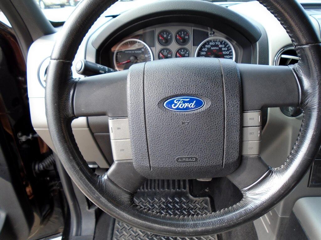 Ford F-150 XL SuperCab 4WD 2004