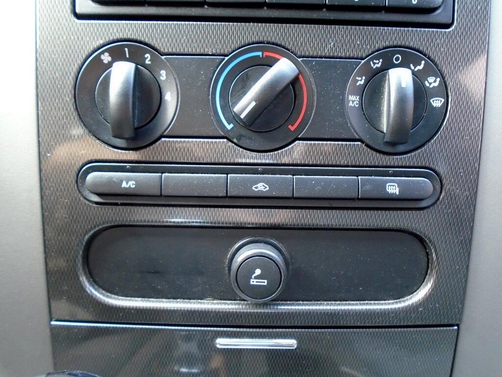 Ford F-150 XL SuperCab 4WD 2004