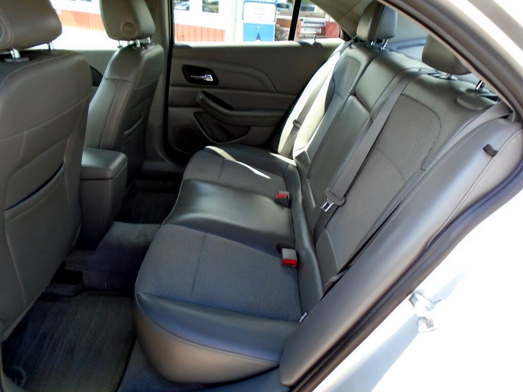 Chevrolet Malibu 1LT 2015