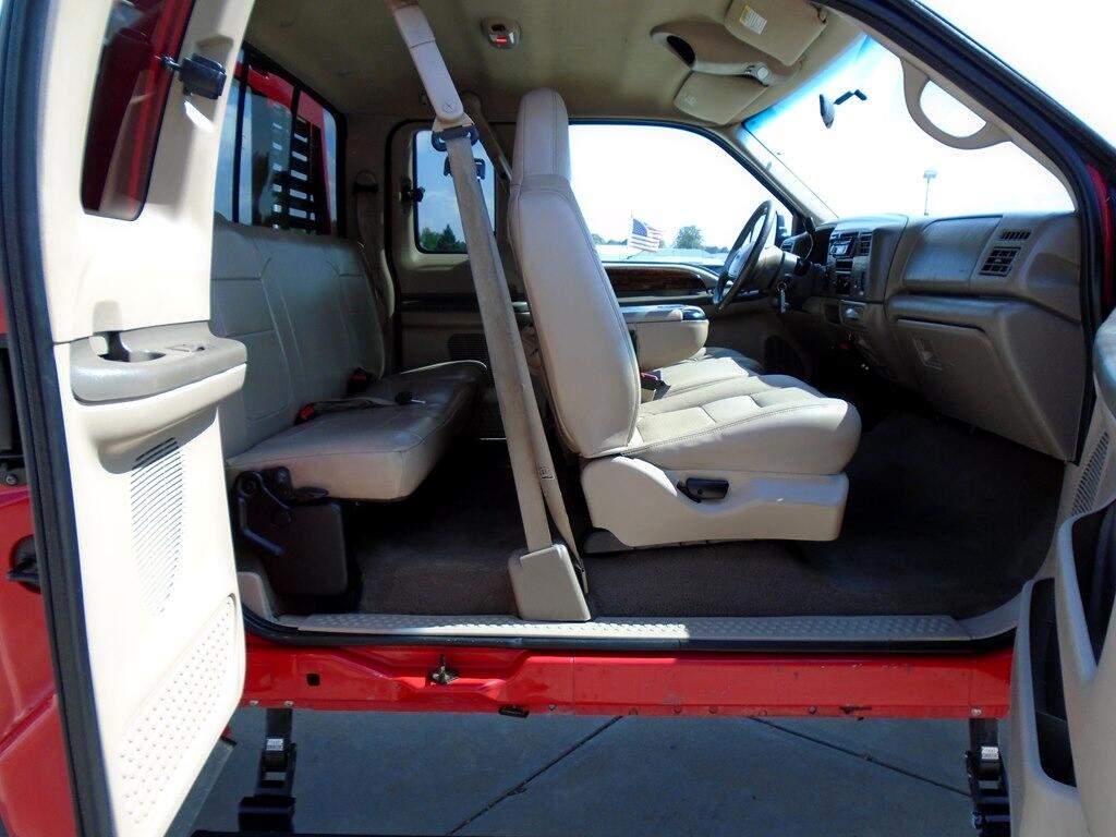 Ford F-250 SD XL SuperCab Long Bed 4WD 2001