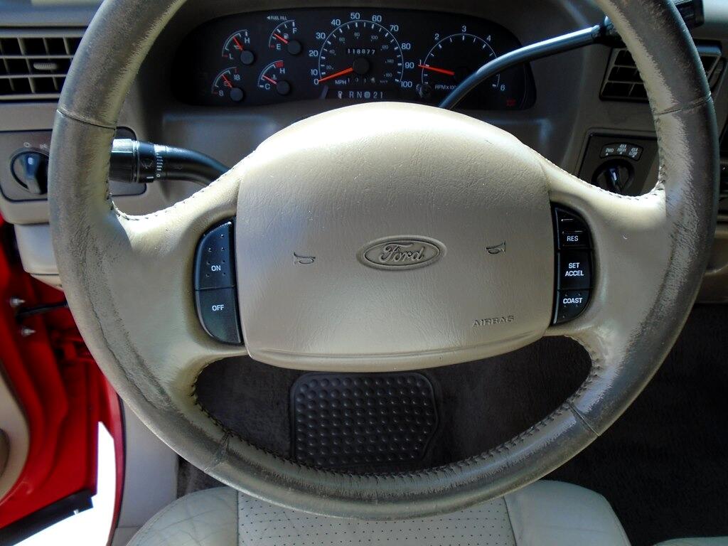 Ford F-250 SD XL SuperCab Long Bed 4WD 2001