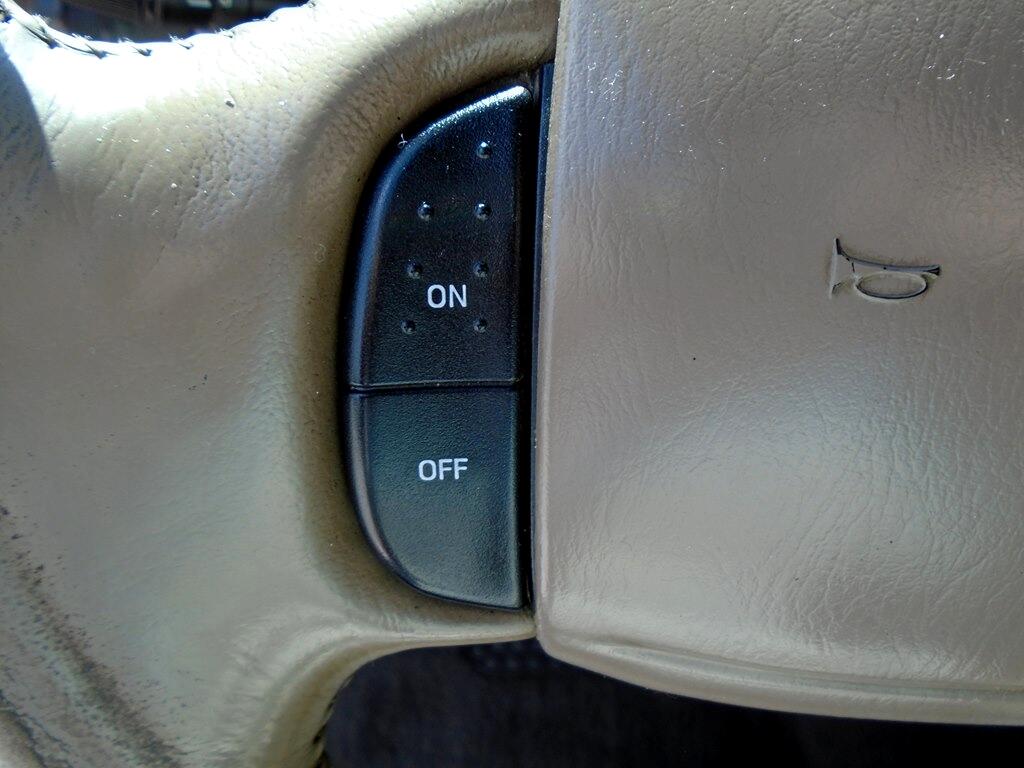 Ford F-250 SD XL SuperCab Long Bed 4WD 2001