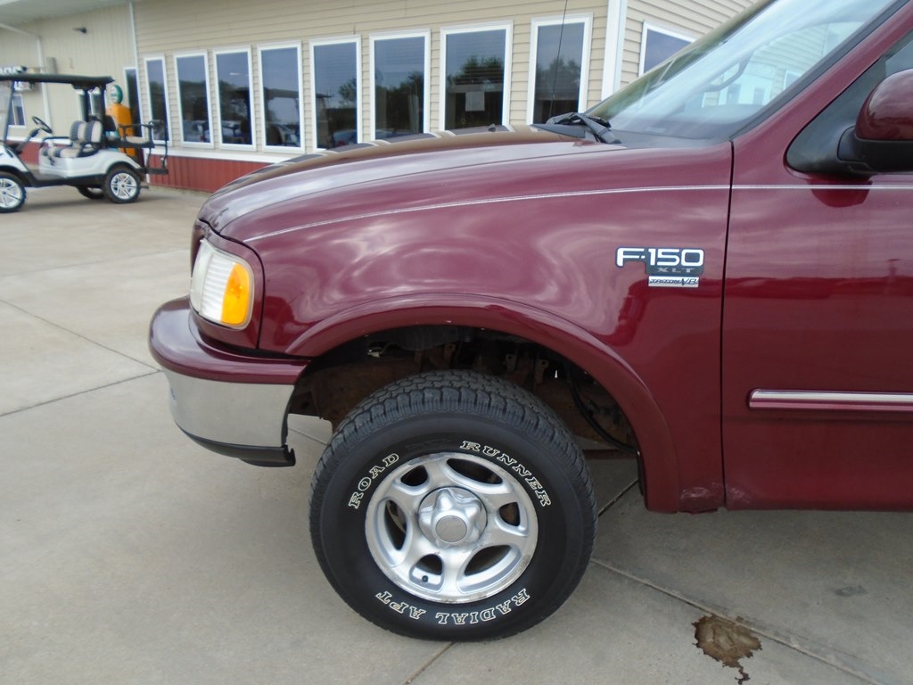 Ford F-150 Lariat SuperCab Long Bed 4WD 1998