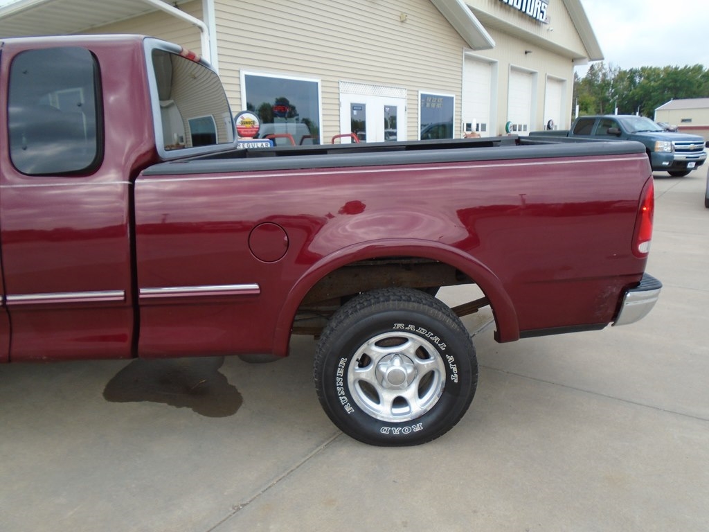 Ford F-150 Lariat SuperCab Long Bed 4WD 1998