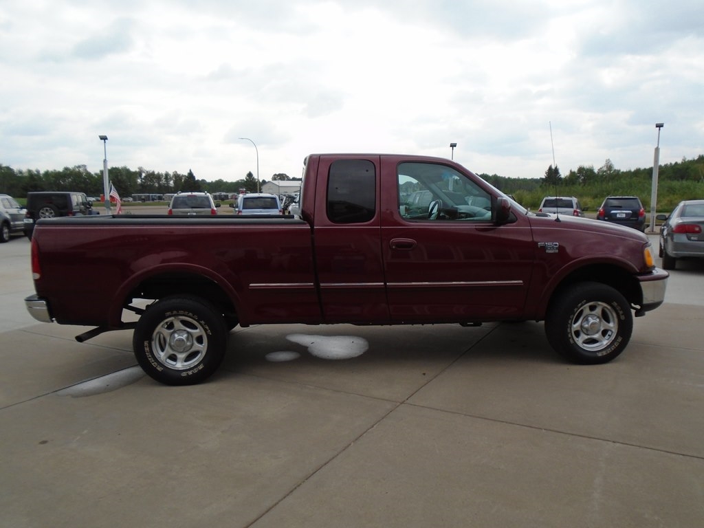 Ford F-150 Lariat SuperCab Long Bed 4WD 1998