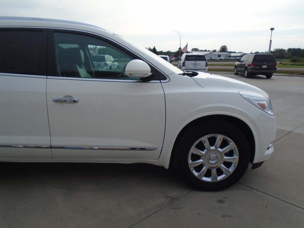Buick Enclave  2015