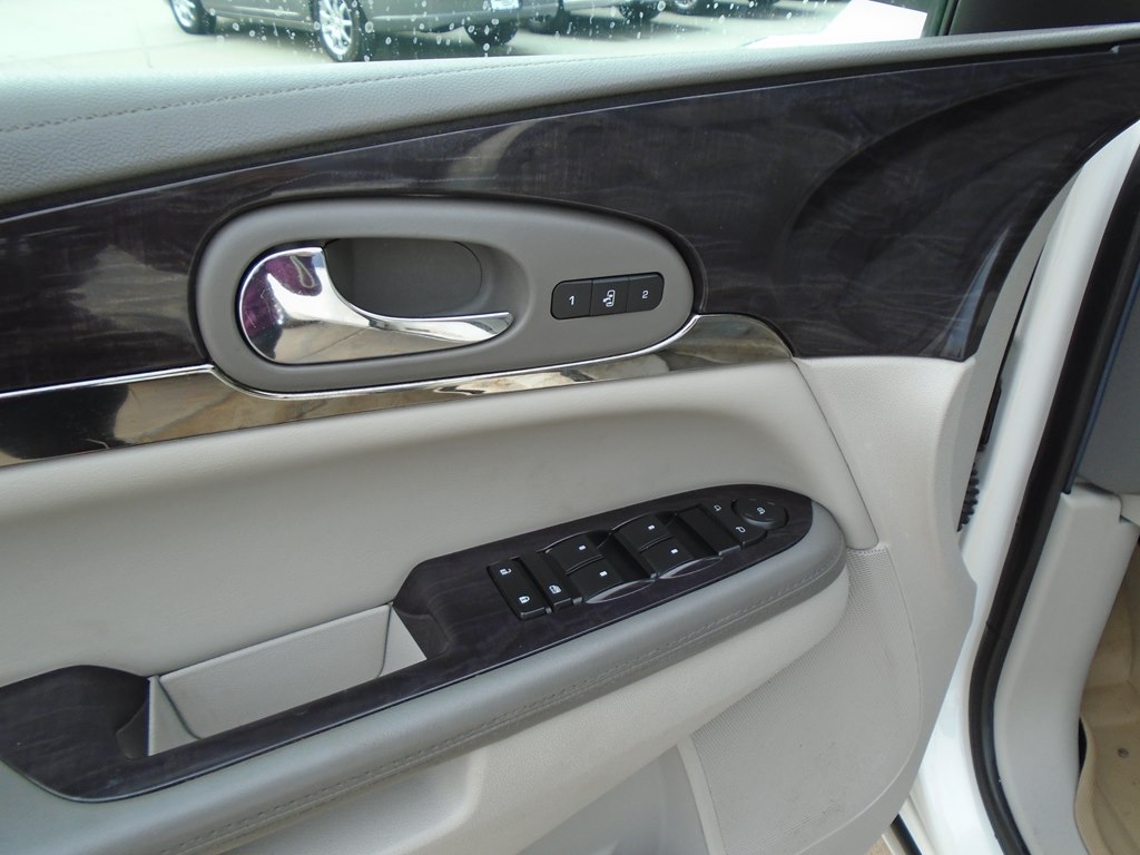 Buick Enclave  2015