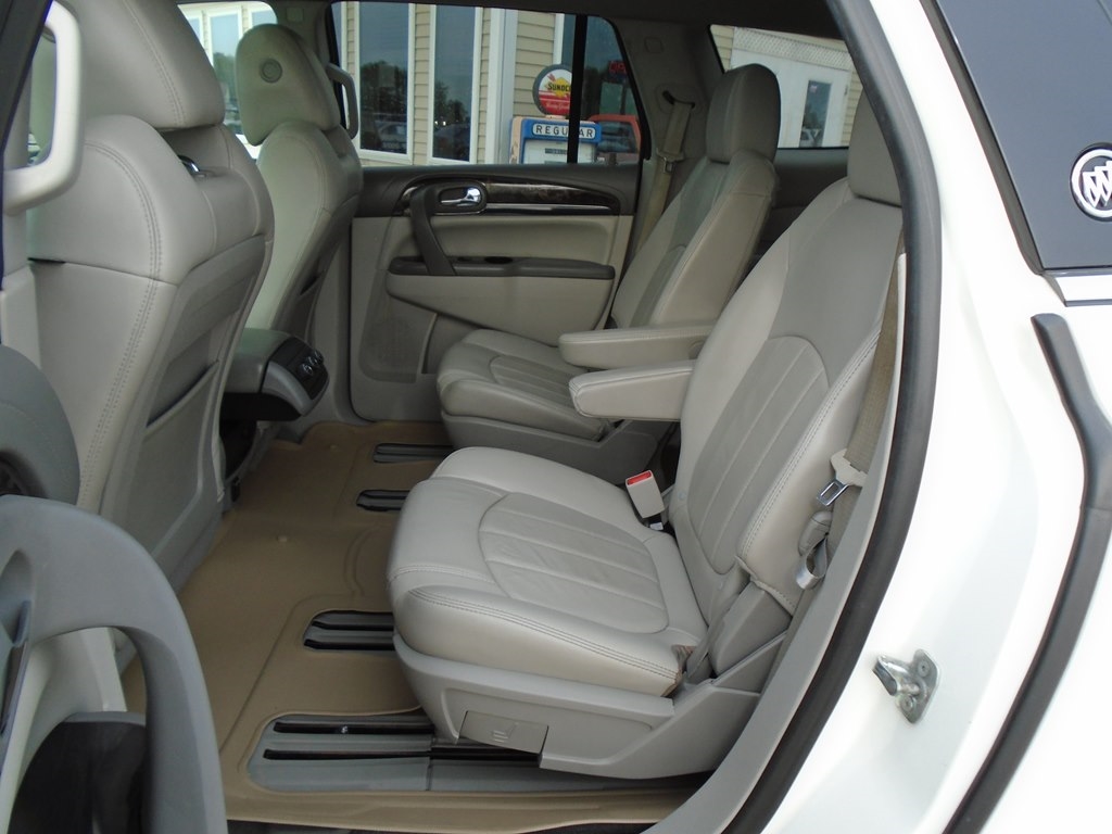 Buick Enclave  2015