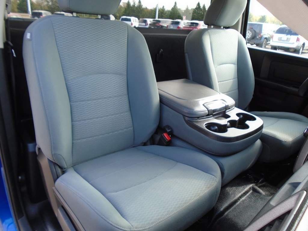 RAM 1500 Tradesman Regular Cab LWB 4WD 2017