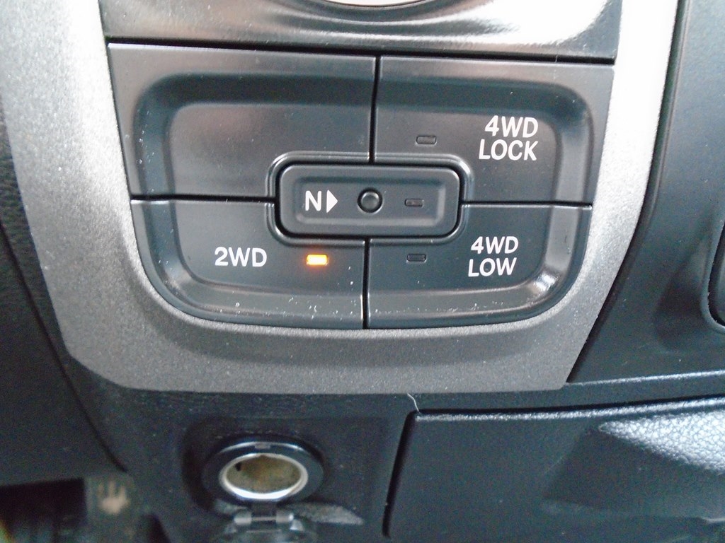 RAM 1500 Tradesman Regular Cab LWB 4WD 2017