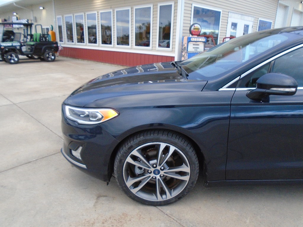 Ford Fusion Titanium AWD 2020