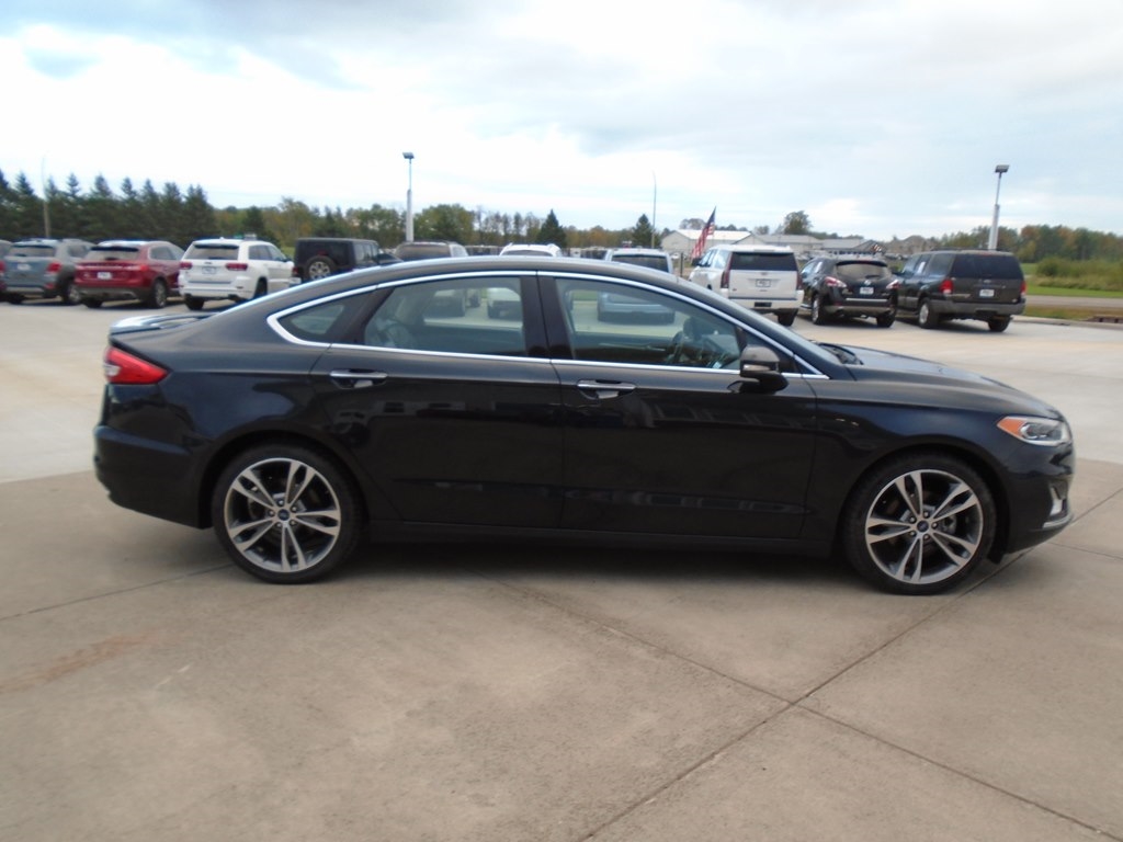 Ford Fusion Titanium AWD 2020
