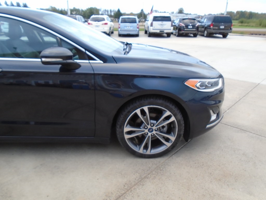 Ford Fusion Titanium AWD 2020