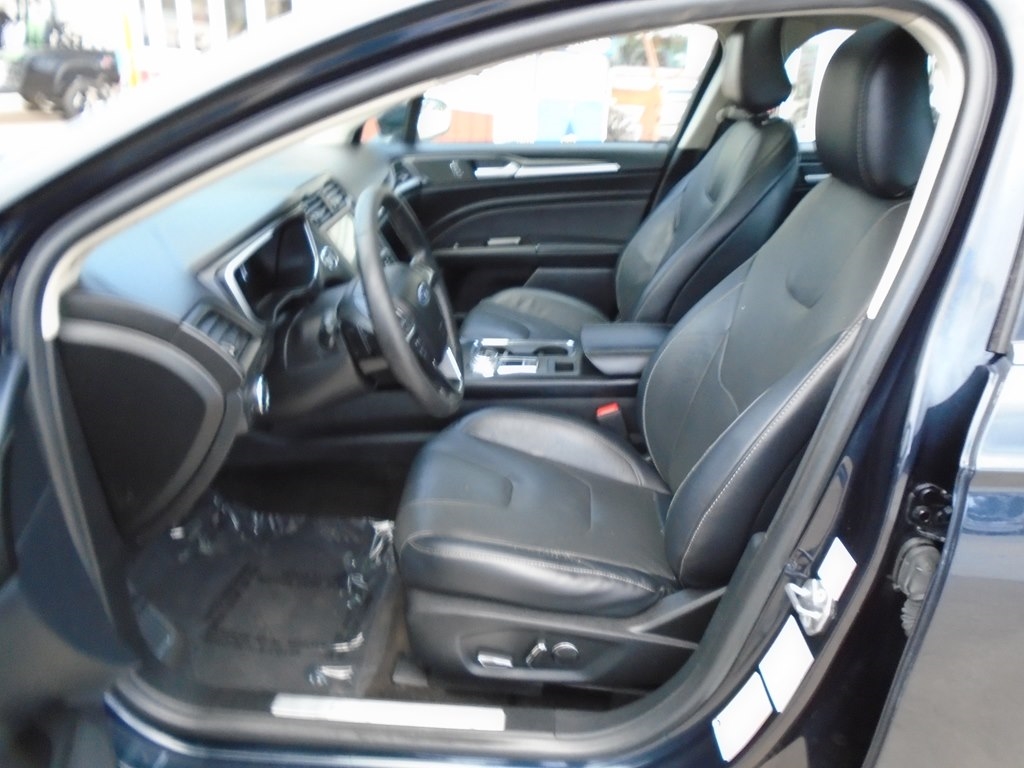 Ford Fusion Titanium AWD 2020
