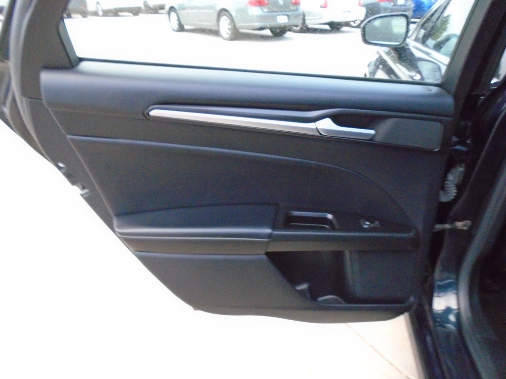 Ford Fusion Titanium AWD 2020