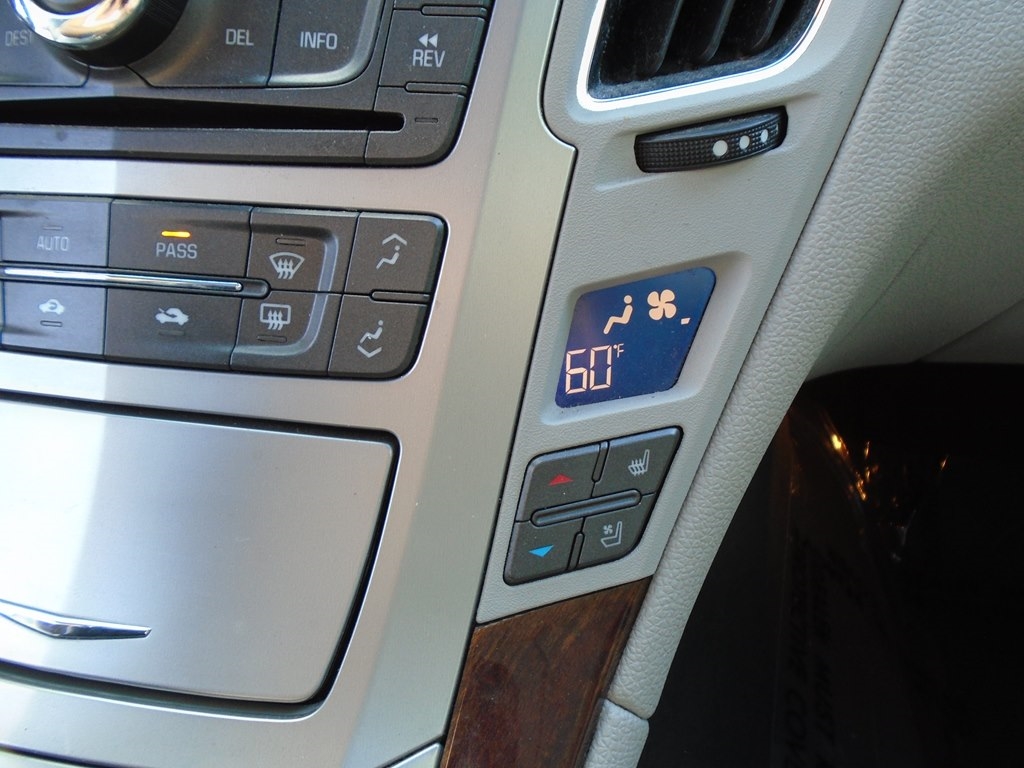 Cadillac CTS 3.6L Premium AWD w/Navi 2012
